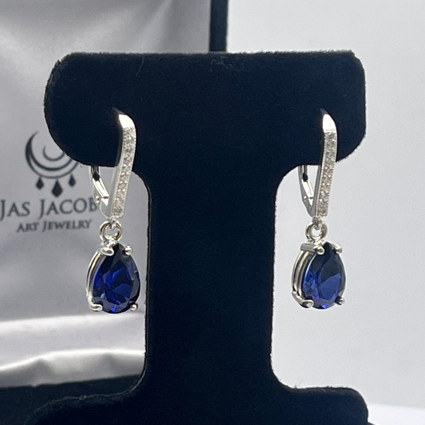 Beautiful 6ctw Blue & White Sapphire Earrings