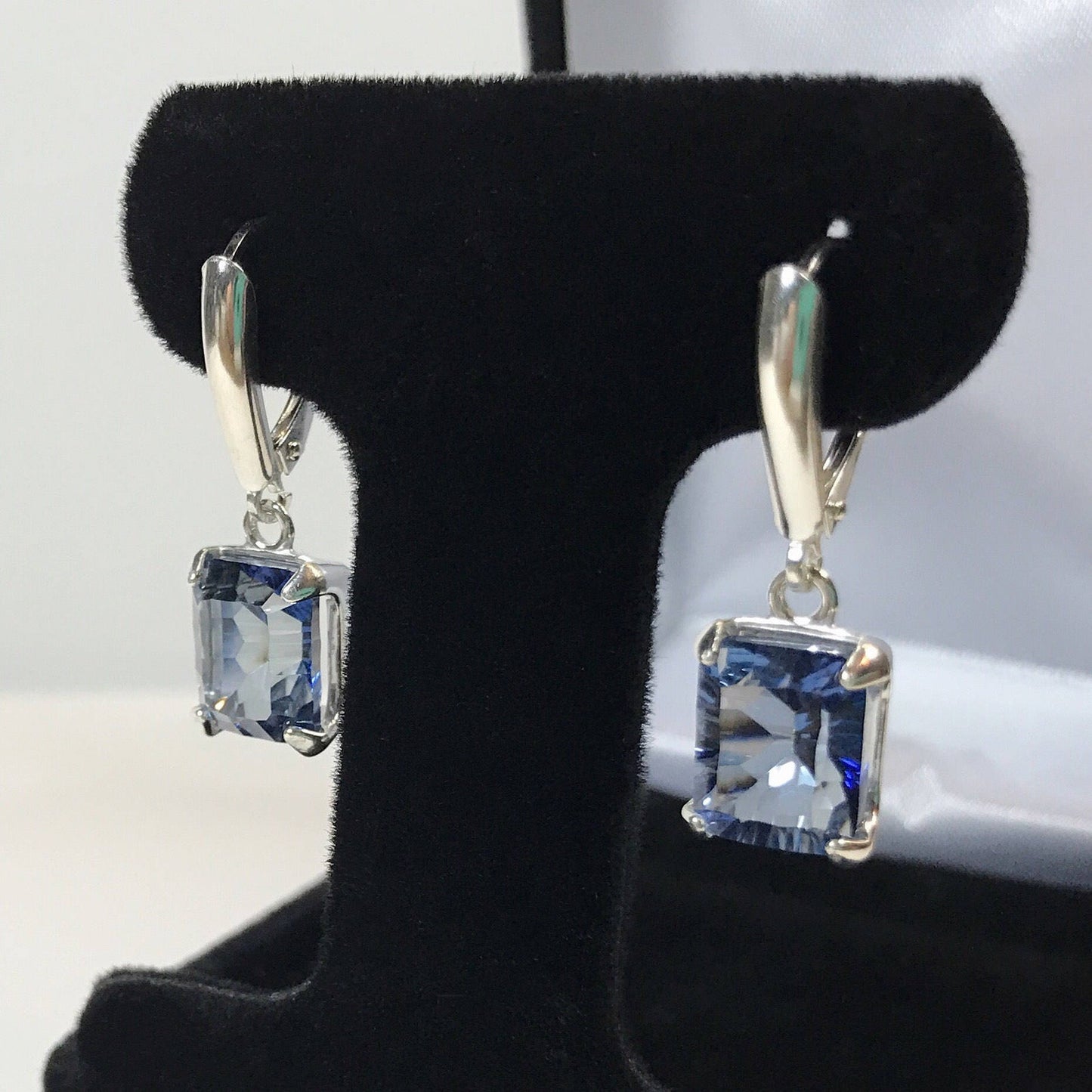 Gorgeous 8ct Iolite Quartz Earrings in Sterling Silver