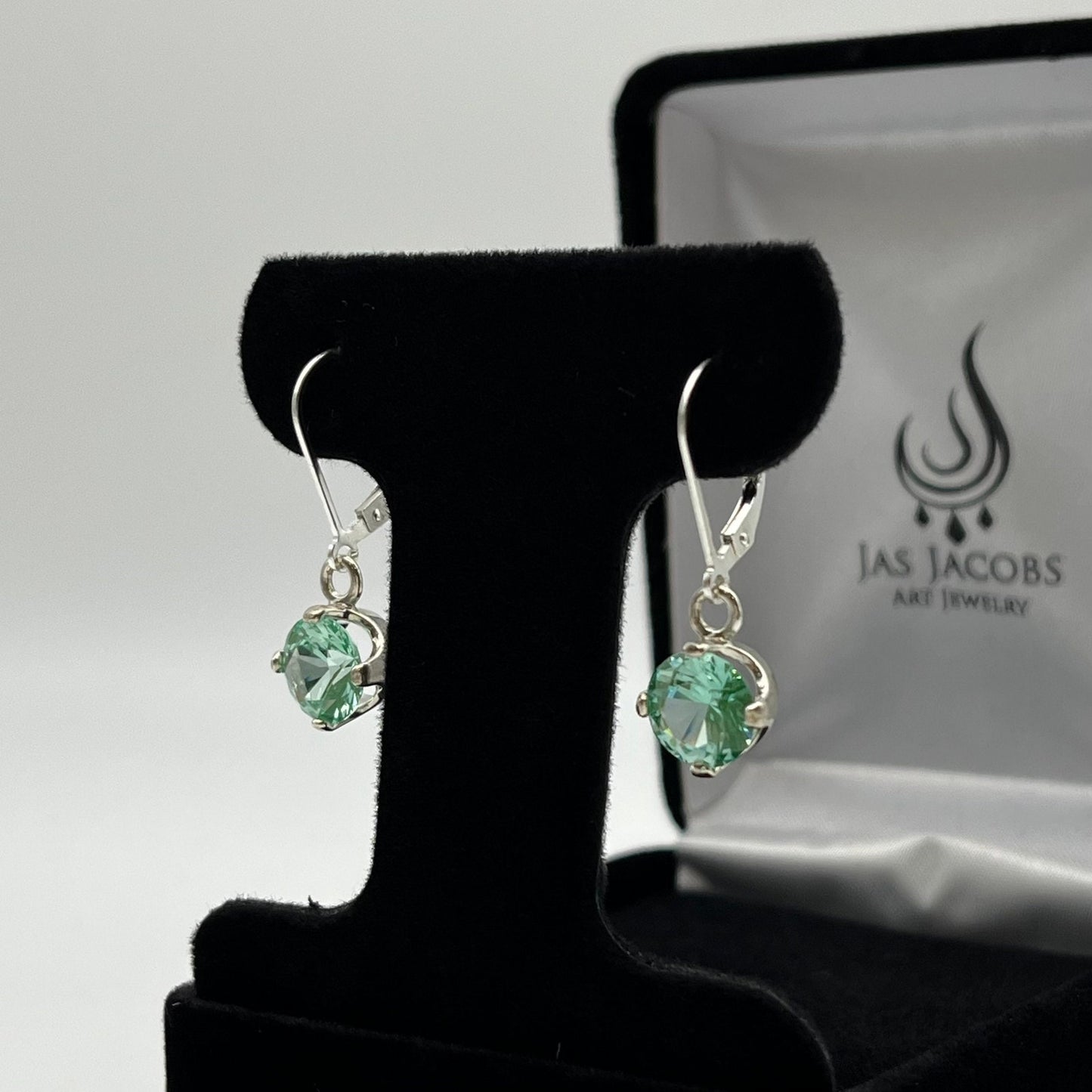 BEAUTIFUL 4ctw Sea Foam Green Spinel Earrings in Sterling Silver Ice Green Gemstone