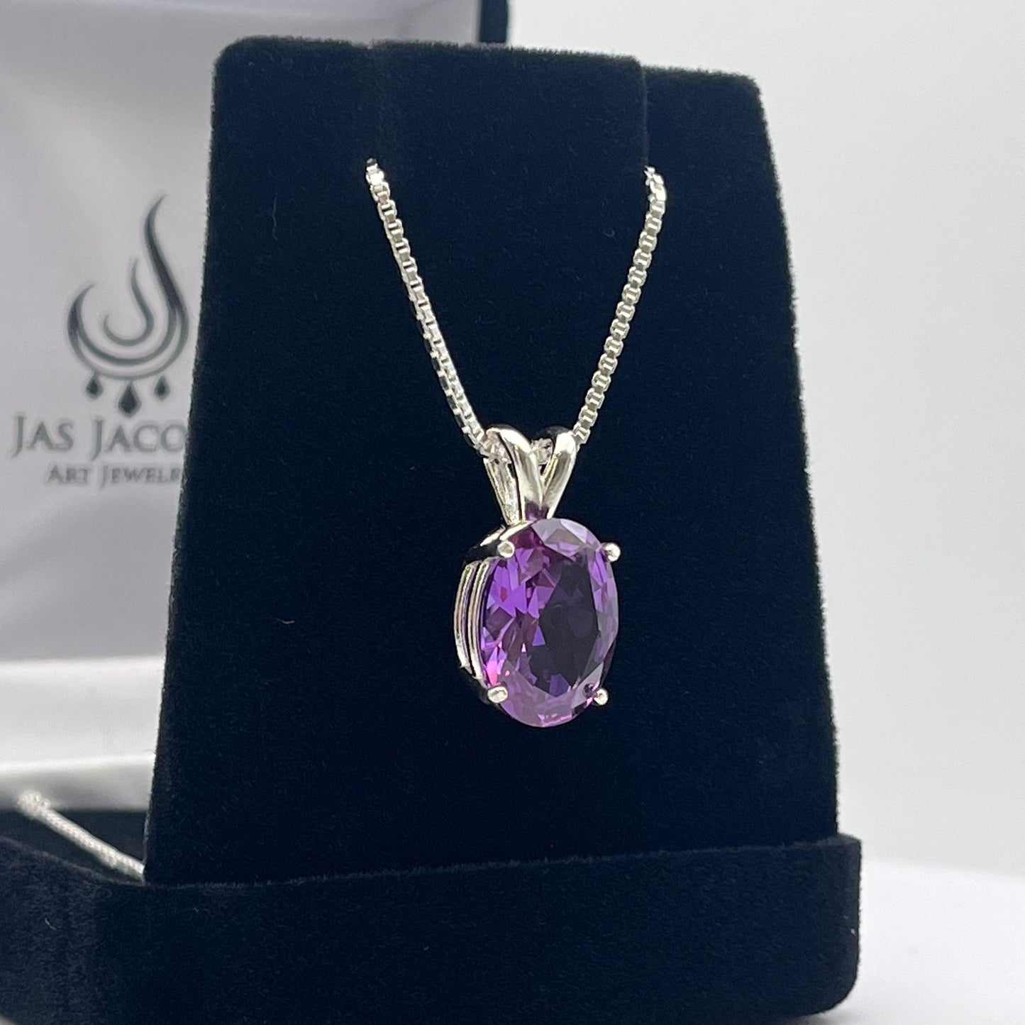 Gorgeous 7ct Oval Cut Alexandrite Necklace Color Change Alexandrite Necklace
