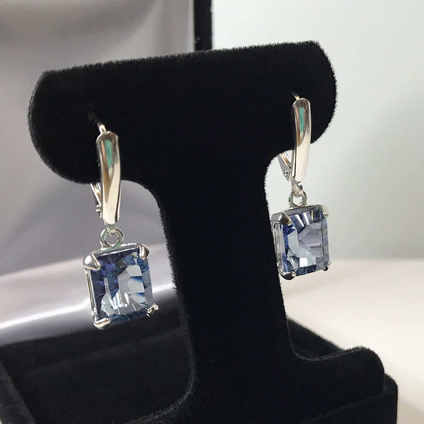 Gorgeous 8ct Iolite Quartz Earrings in Sterling Silver