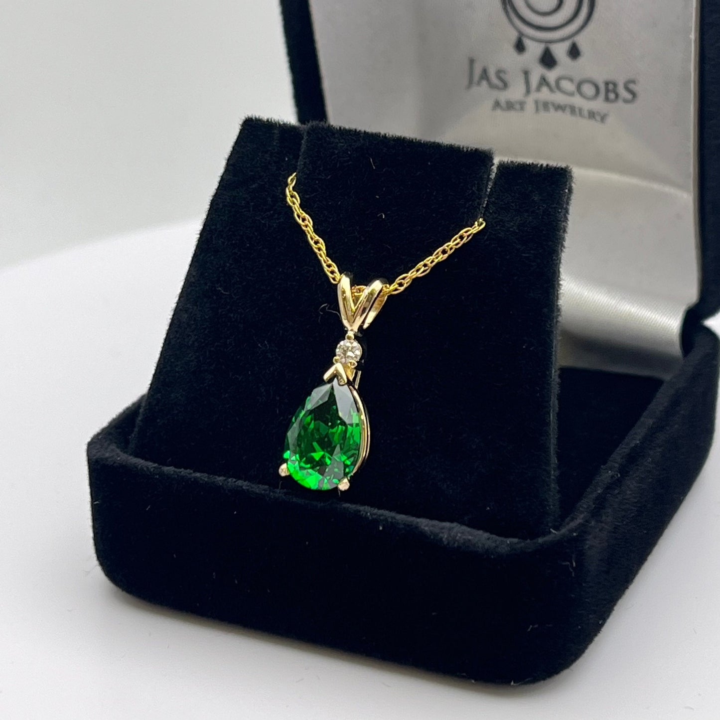 Beautiful 2ct Pear Cut Emerald Necklace Diamond Accent 14k Yellow Gold Pendant Necklace Jewelry Gift May Birthstone