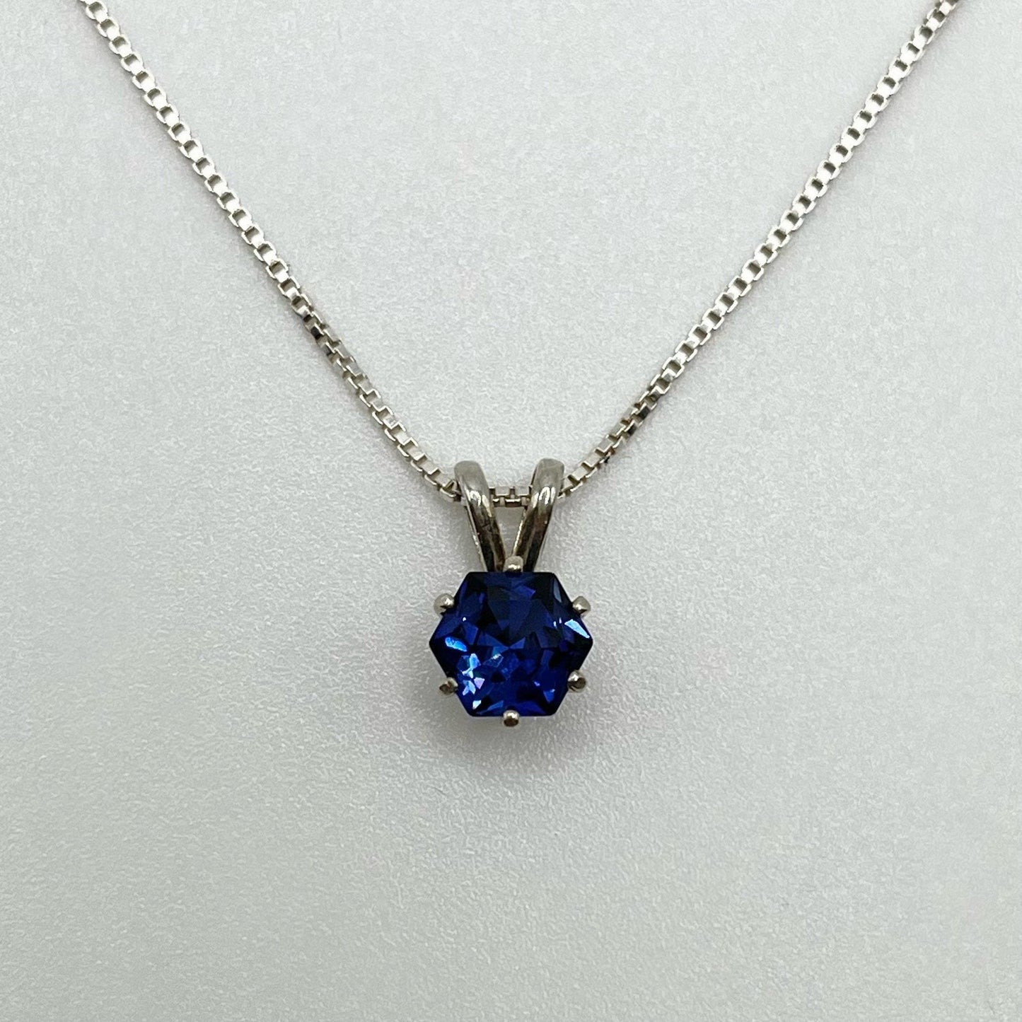 BEAUTIFUL 1ct Hexagon Cut Sapphire Necklace Sterling Silver Solitaire Pendant Necklace Fine Jewelry Gifts Jewelry Blue Sapphire