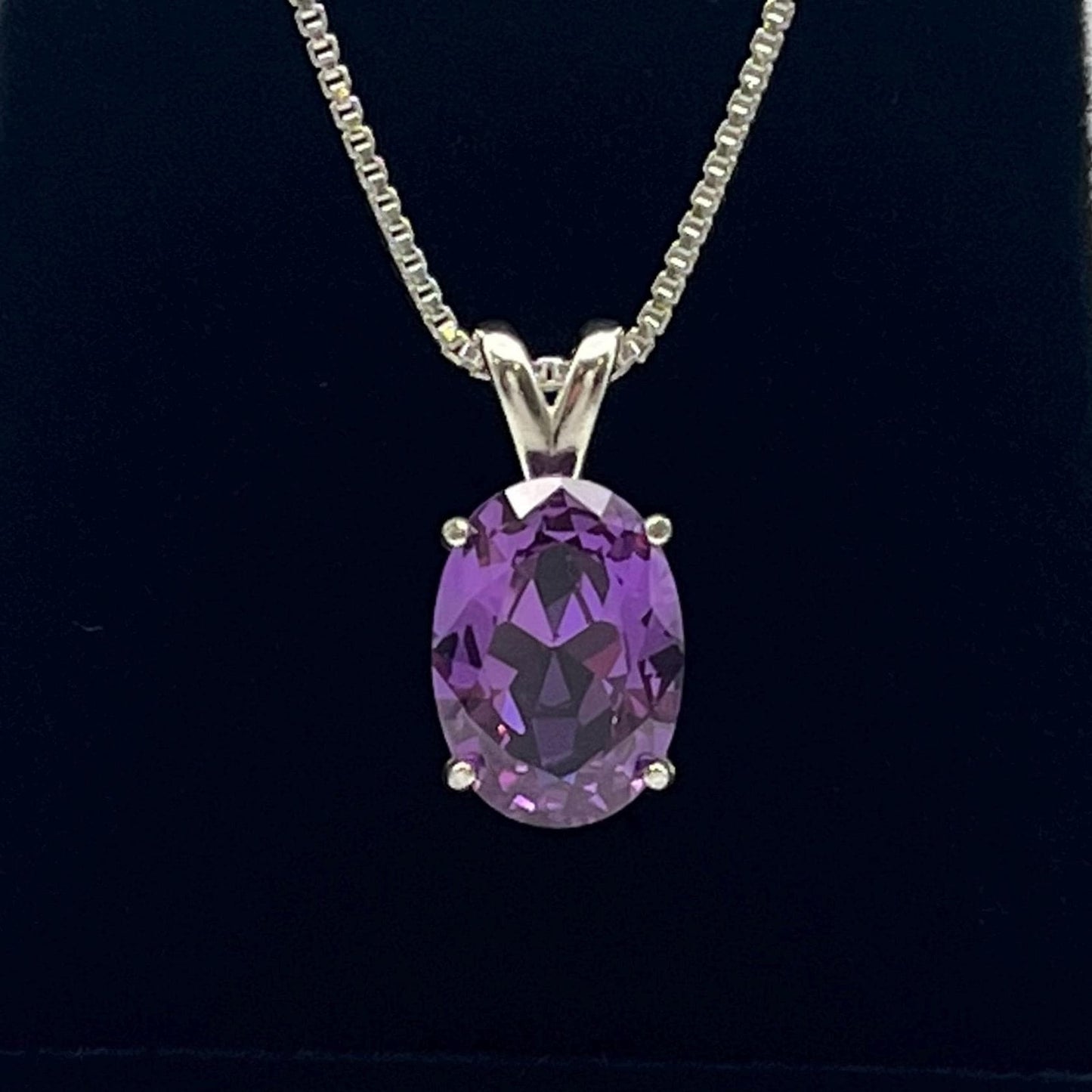 Gorgeous 7ct Oval Cut Alexandrite Necklace Color Change Alexandrite Necklace