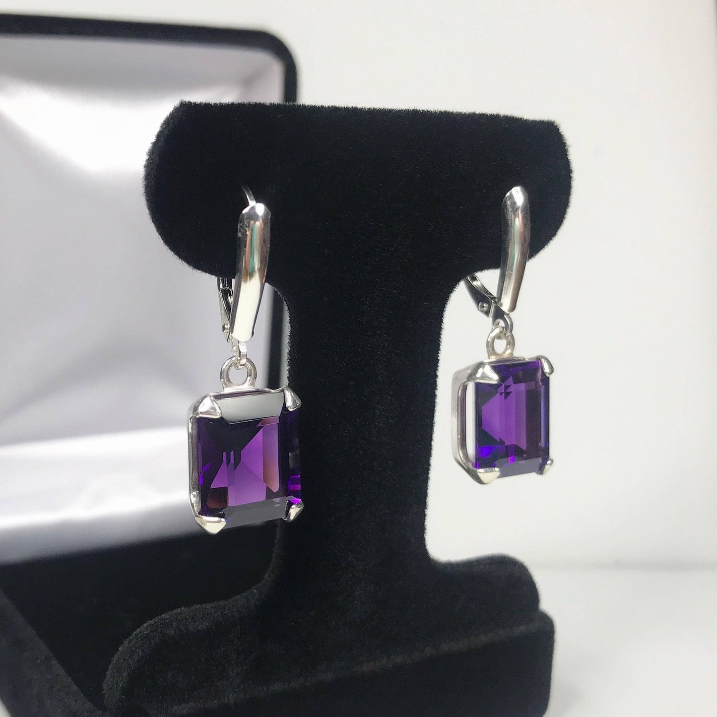 Beautiful 11ctw Royal Purple Amethyst Earrings in Sterling Silver