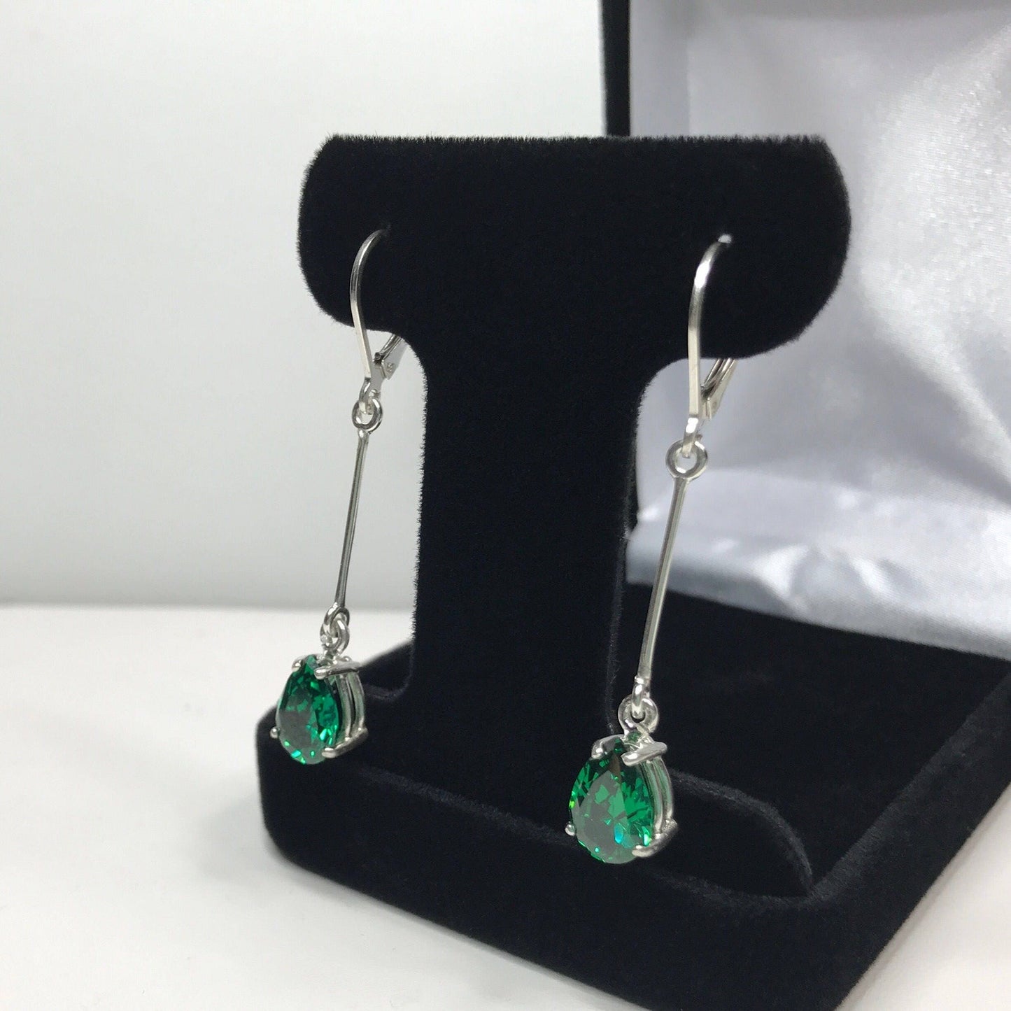 Beautiful 4ctw Pear Cut Emerald Earrings