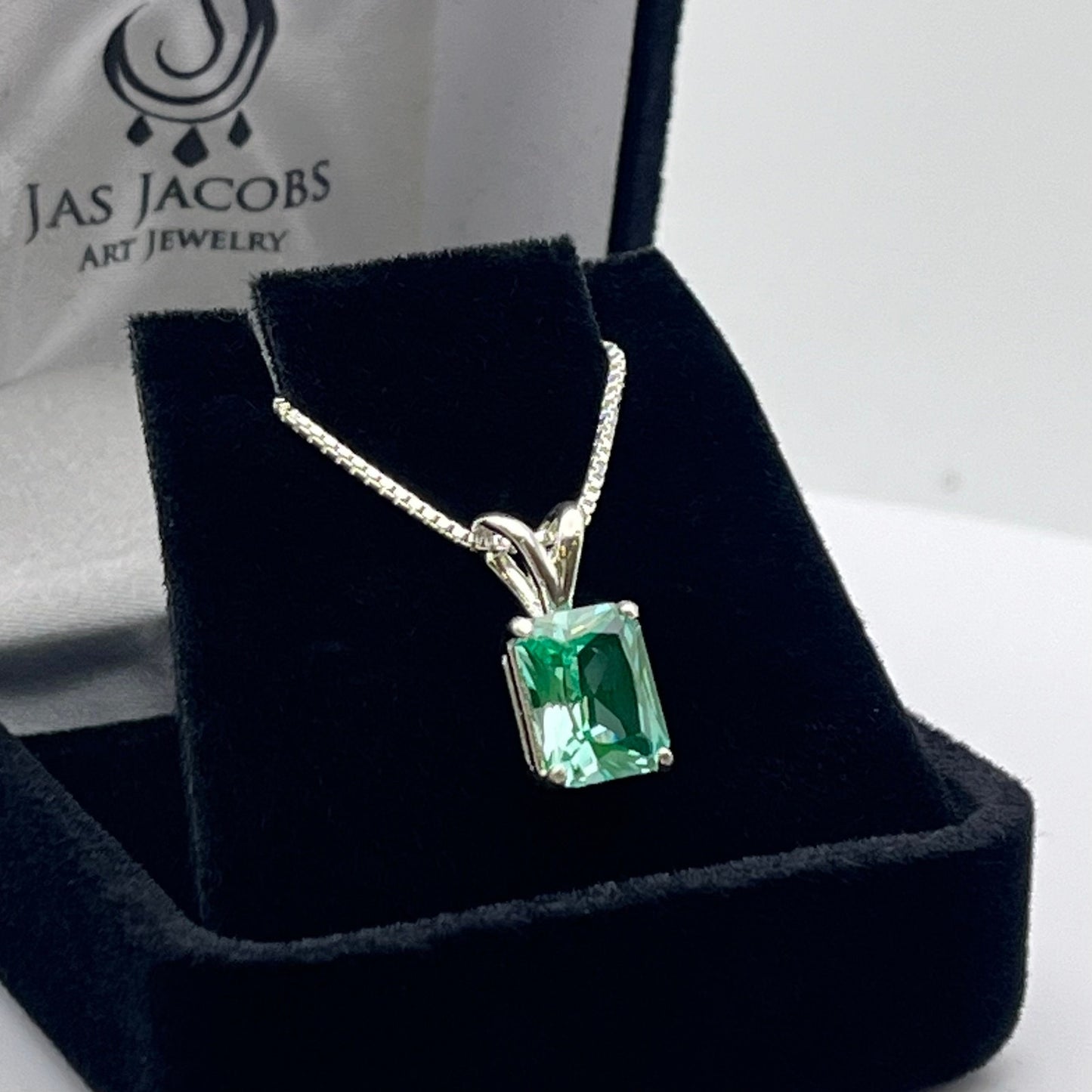 BEAUTIFUL 2.5ct Sea Foam Green Spinel Necklace Sterling Silver Gift Jewelry Trends Trending Emerald Cut Ice Green Moissanite