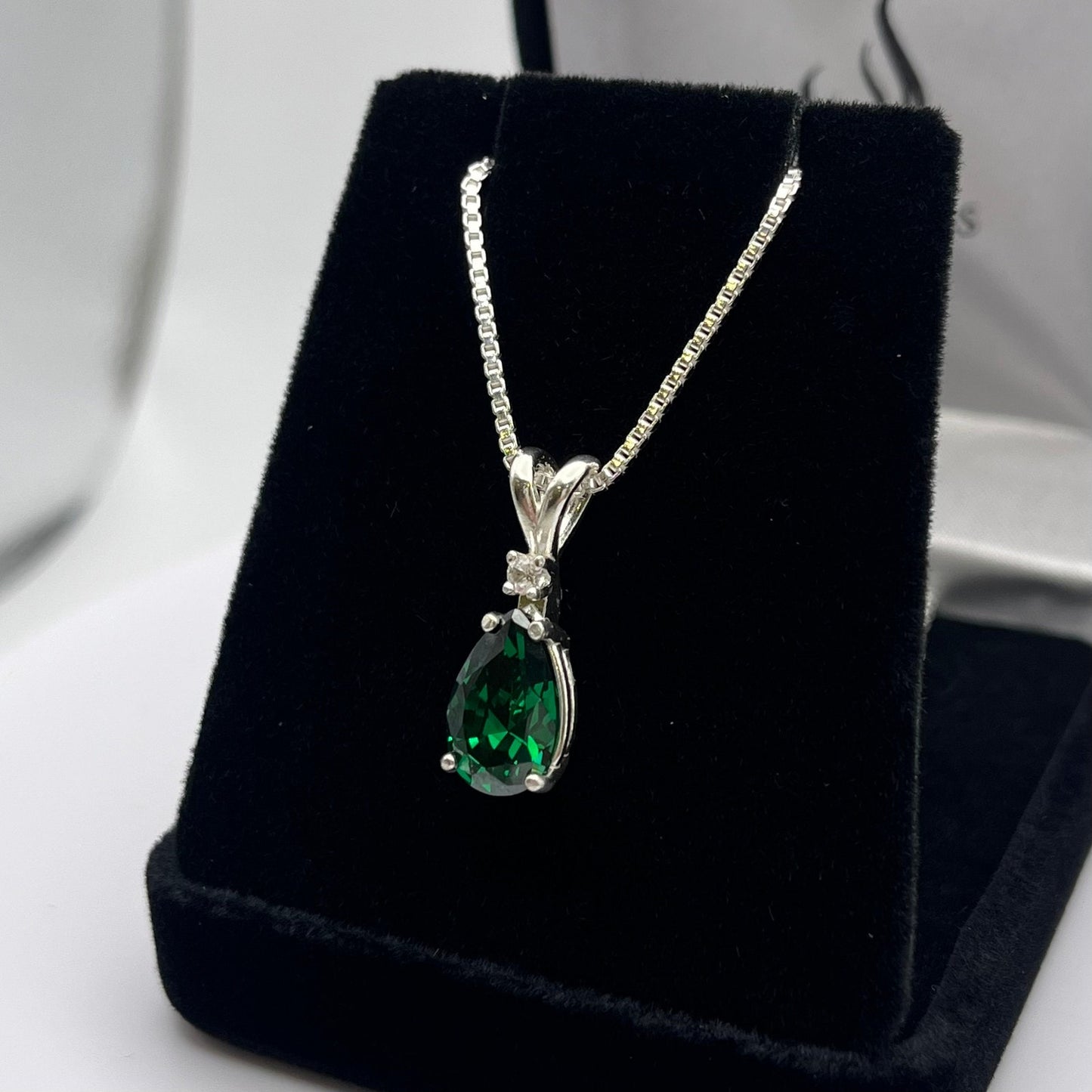 Beautiful 2.3ctw Pear Cut Emerald Necklace with White Sapphire Accent Pendant Necklace Jewelry Gift May Birthstone