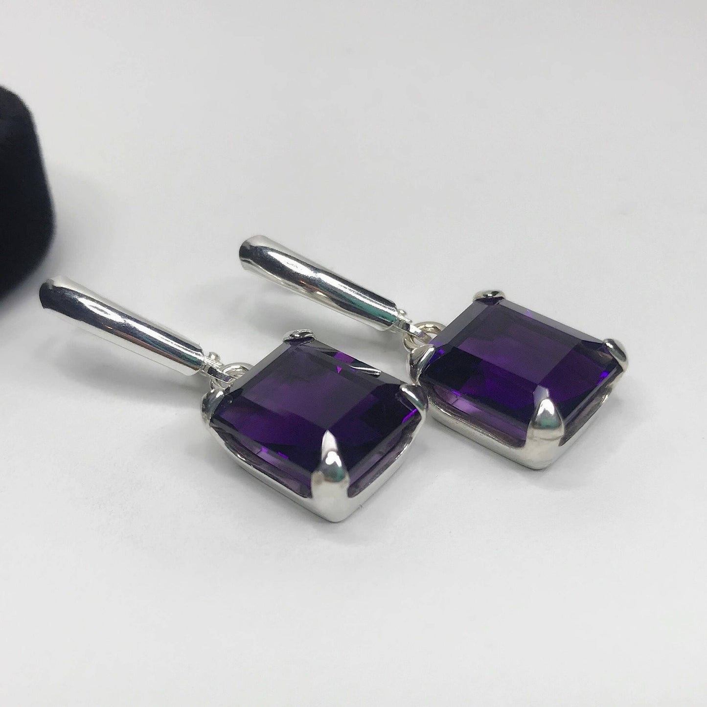 Beautiful 11ctw Royal Purple Amethyst Earrings in Sterling Silver