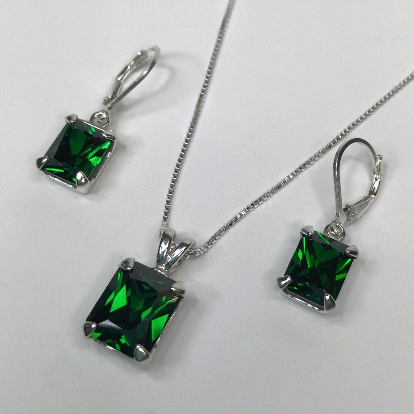 Gorgeous 13ctw Emerald Cut Emerald Pendant Necklace and Earring Set Fine Jewelry Gift Holiday May Birthstone Emerald Earring