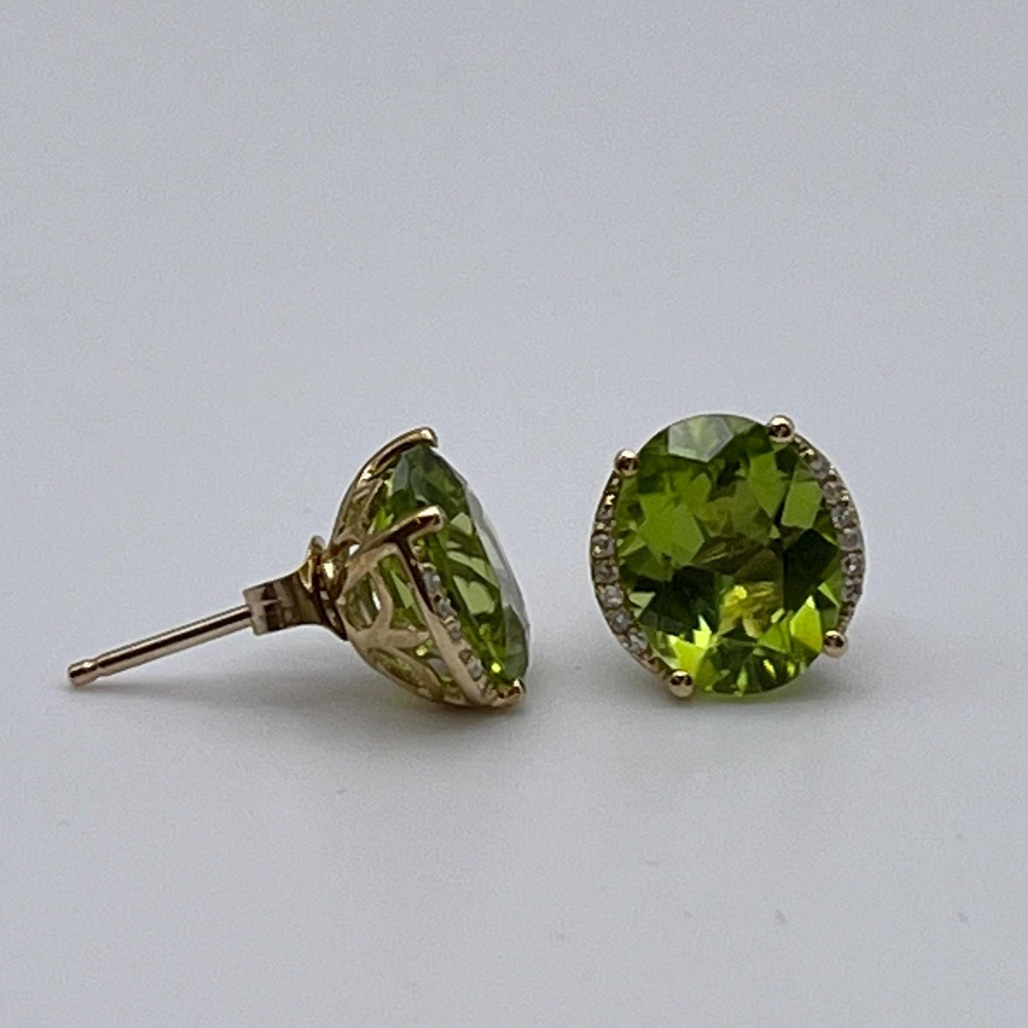 Beautiful 4ctw Natural Diamond and Peridot Earrings in 10k Yellow Gold