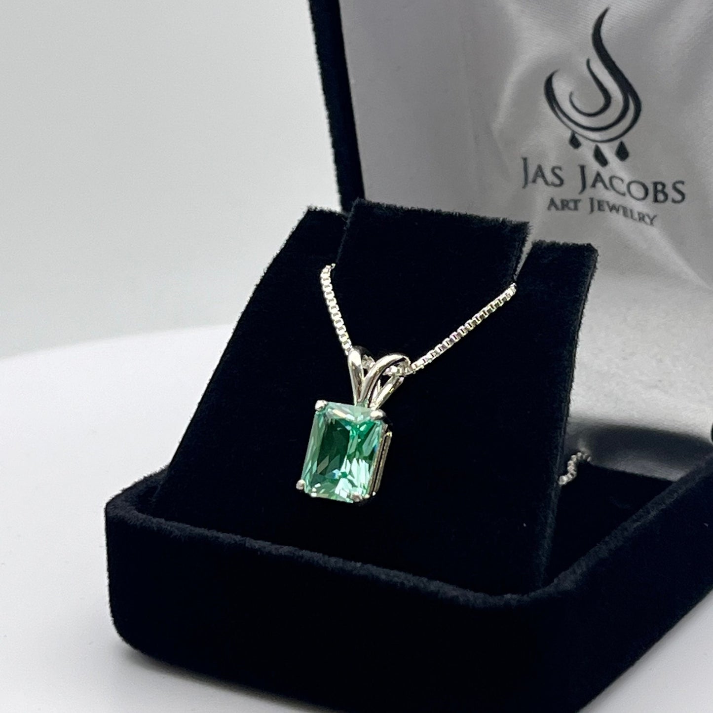 BEAUTIFUL 2.5ct Sea Foam Green Spinel Necklace Sterling Silver Gift Jewelry Trends Trending Emerald Cut Ice Green Moissanite