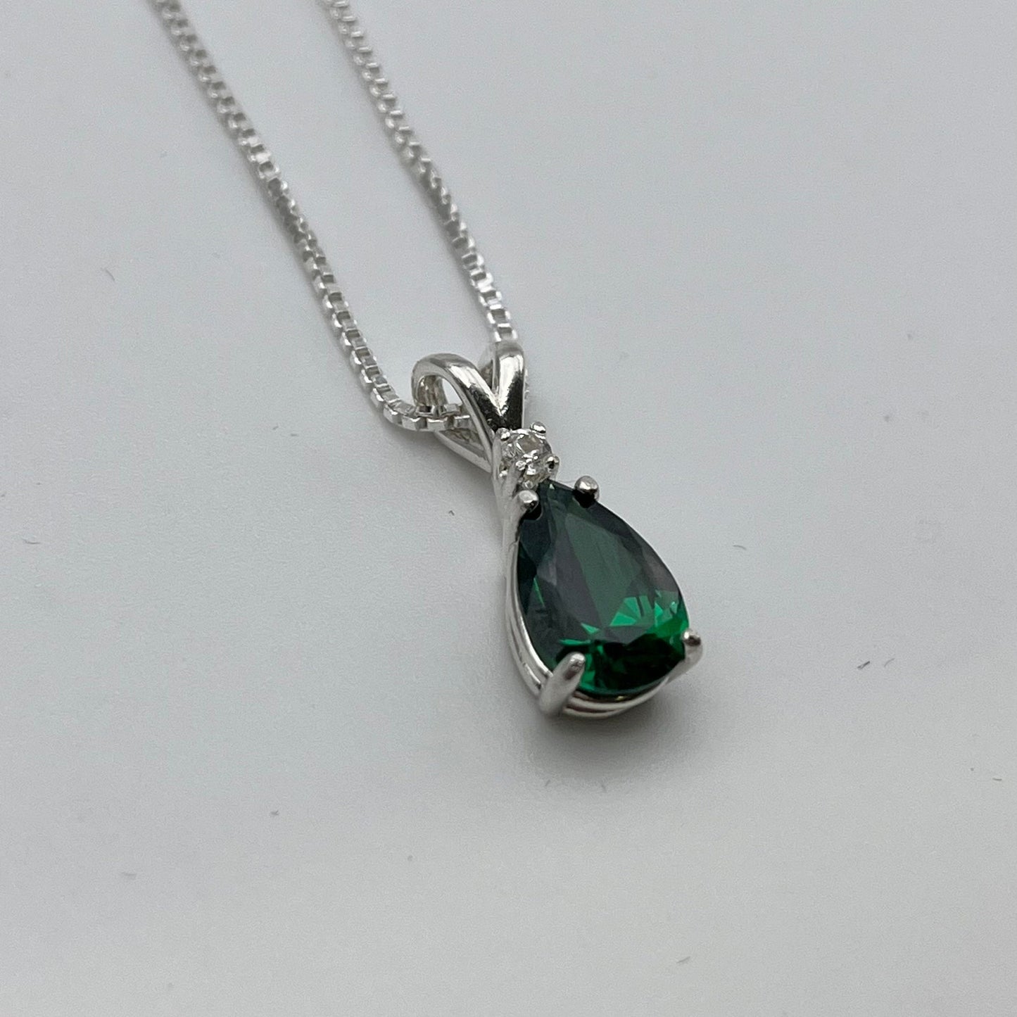 Beautiful 4ct Pear Cut Emerald Necklace White Sapphire Accent Fine Jewelry Gift May Birthstone