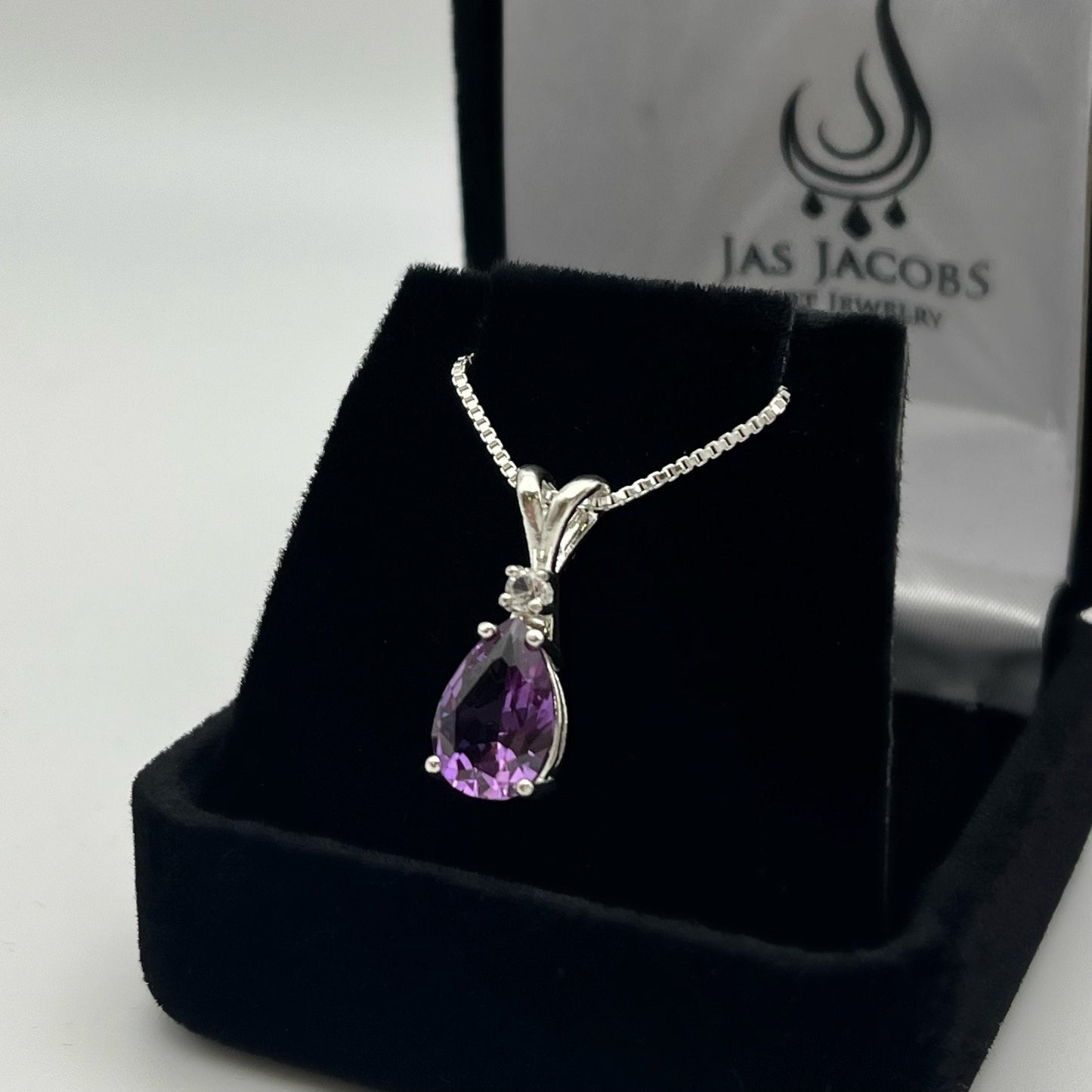 Beautiful 2.5ctw Pear Cut Alexandrite Necklace with White Sapphire Accent Color Change