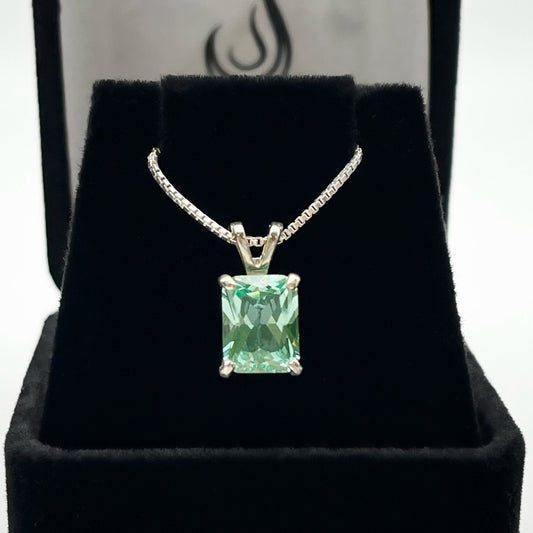 BEAUTIFUL 2.5ct Sea Foam Green Spinel Necklace Sterling Silver Gift Jewelry Trends Trending Emerald Cut Ice Green Moissanite