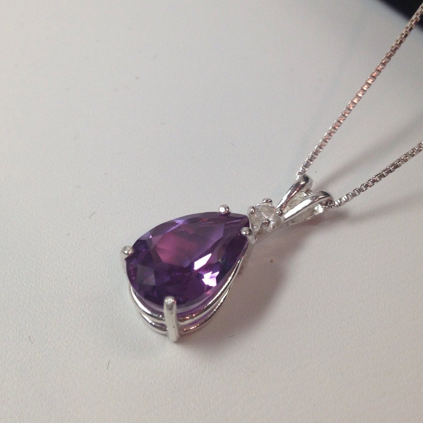 BEAUTIFUL 7ct Alexandrite & White Sapphire Sterling Silver Pear Pendant Necklace Jewelry Gift Color Change June Birthday