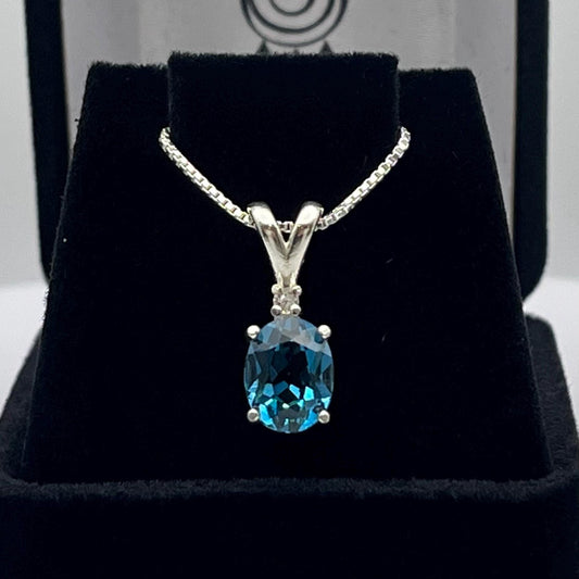 Beautiful 2.5ct London Blue Topaz & White Sapphire Pendant Necklace 18"