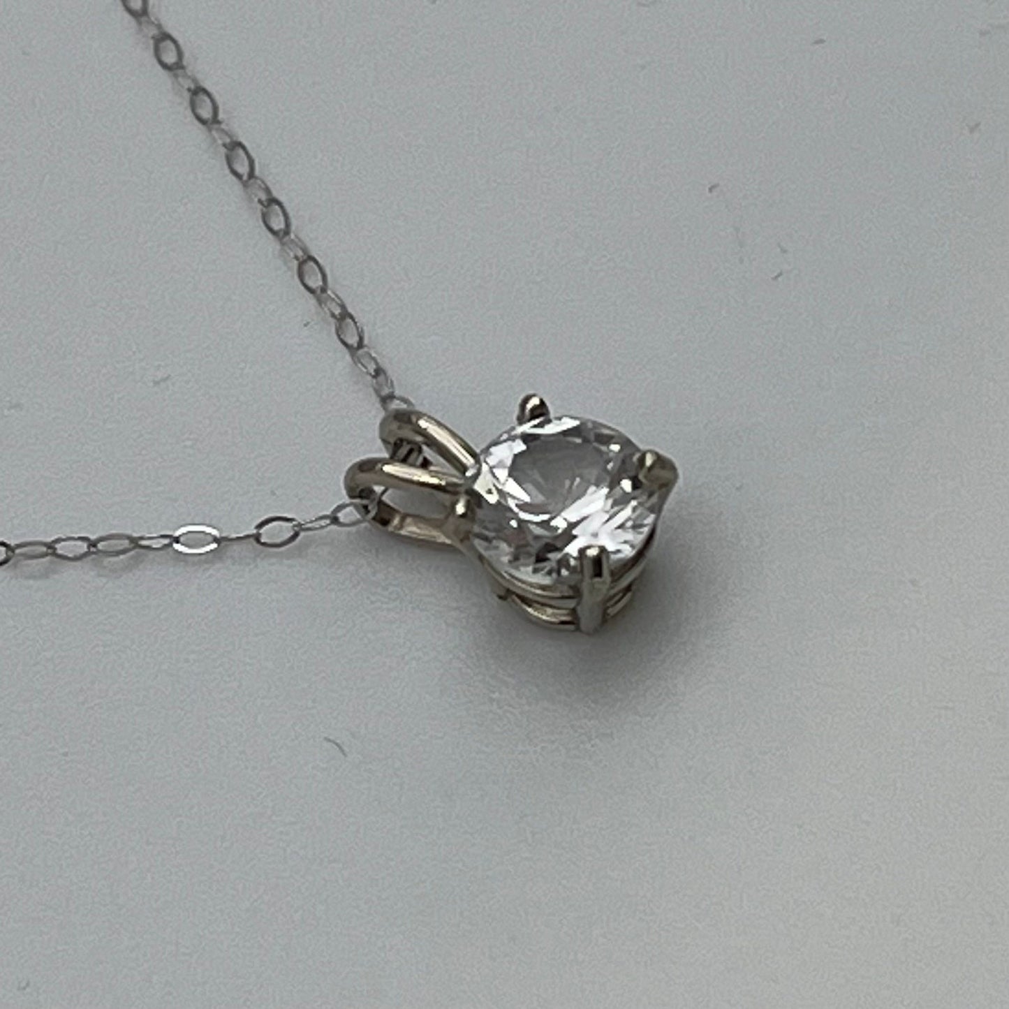 Beautiful 14k Gold 1ct White Sapphire Necklace Solitaire Pendant Anniversary Gift Gift Bridal Gift 16” 18” Colorless Sapphire VVS