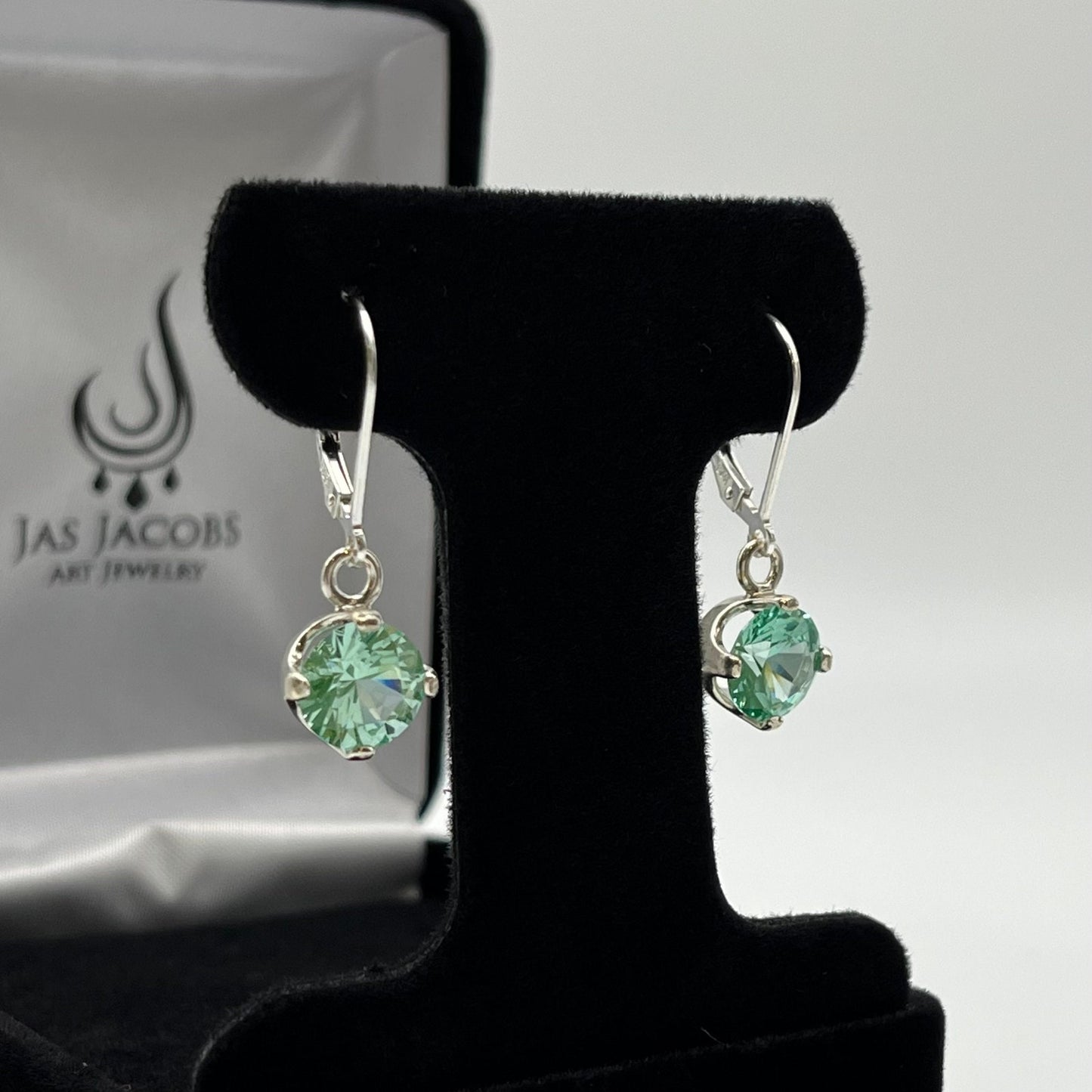 BEAUTIFUL 4ctw Sea Foam Green Spinel Earrings in Sterling Silver Ice Green Gemstone