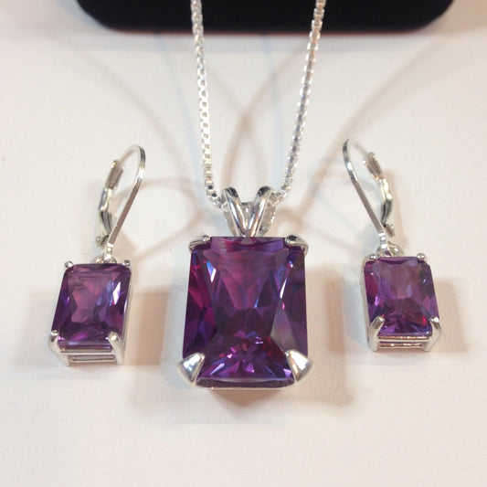 Gorgeous Emerald Cut Alexandrite Necklace & Earrings Set Color Change June Birthstone Holiday Jewelry Gift Alexandrite Jewelry Set
