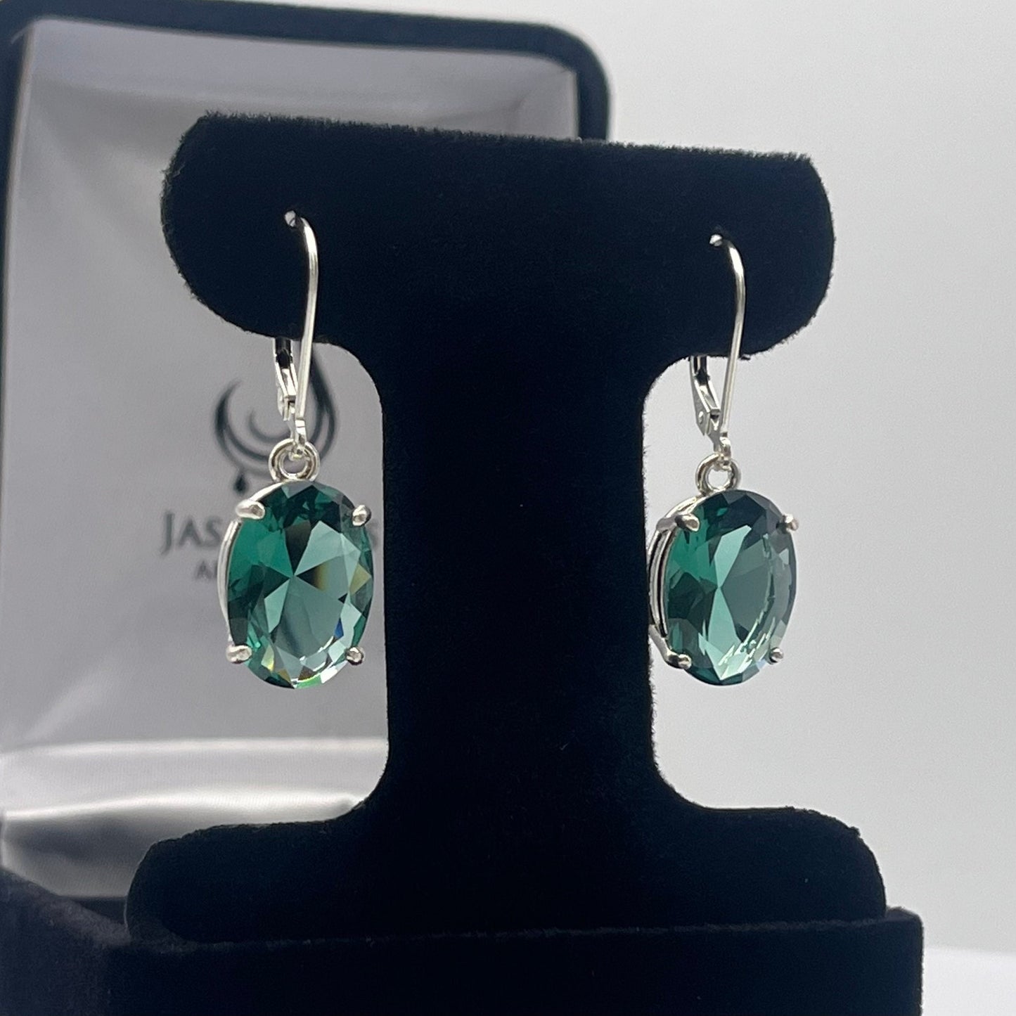 GORGEOUS 8ctw Oval Cut Green Quartz Earrings