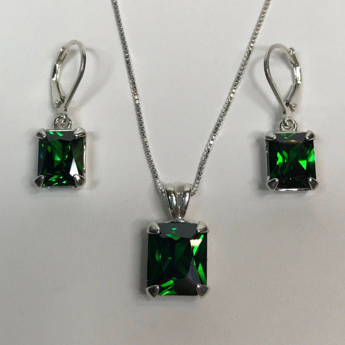 Gorgeous 13ctw Emerald Cut Emerald Pendant Necklace and Earring Set Fine Jewelry Gift Holiday May Birthstone Emerald Earring