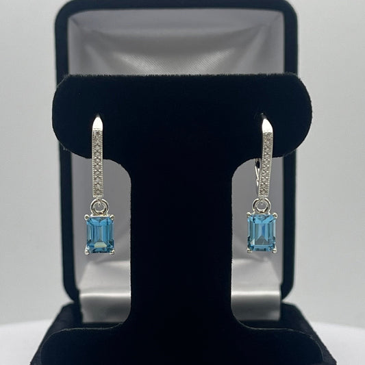 BEAUTIFUL 2.6cts London Blue Topaz Earrings in Sterling Silver