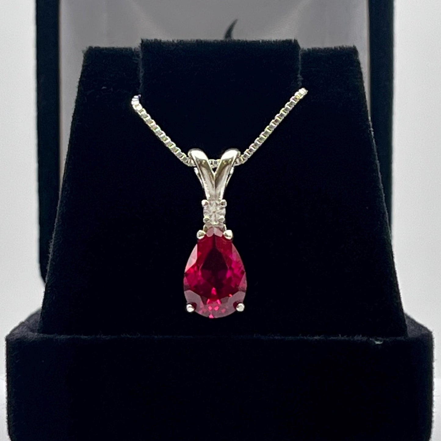 Beautiful 2.5ct Pear Cut Ruby Necklace with White Sapphire Accent
