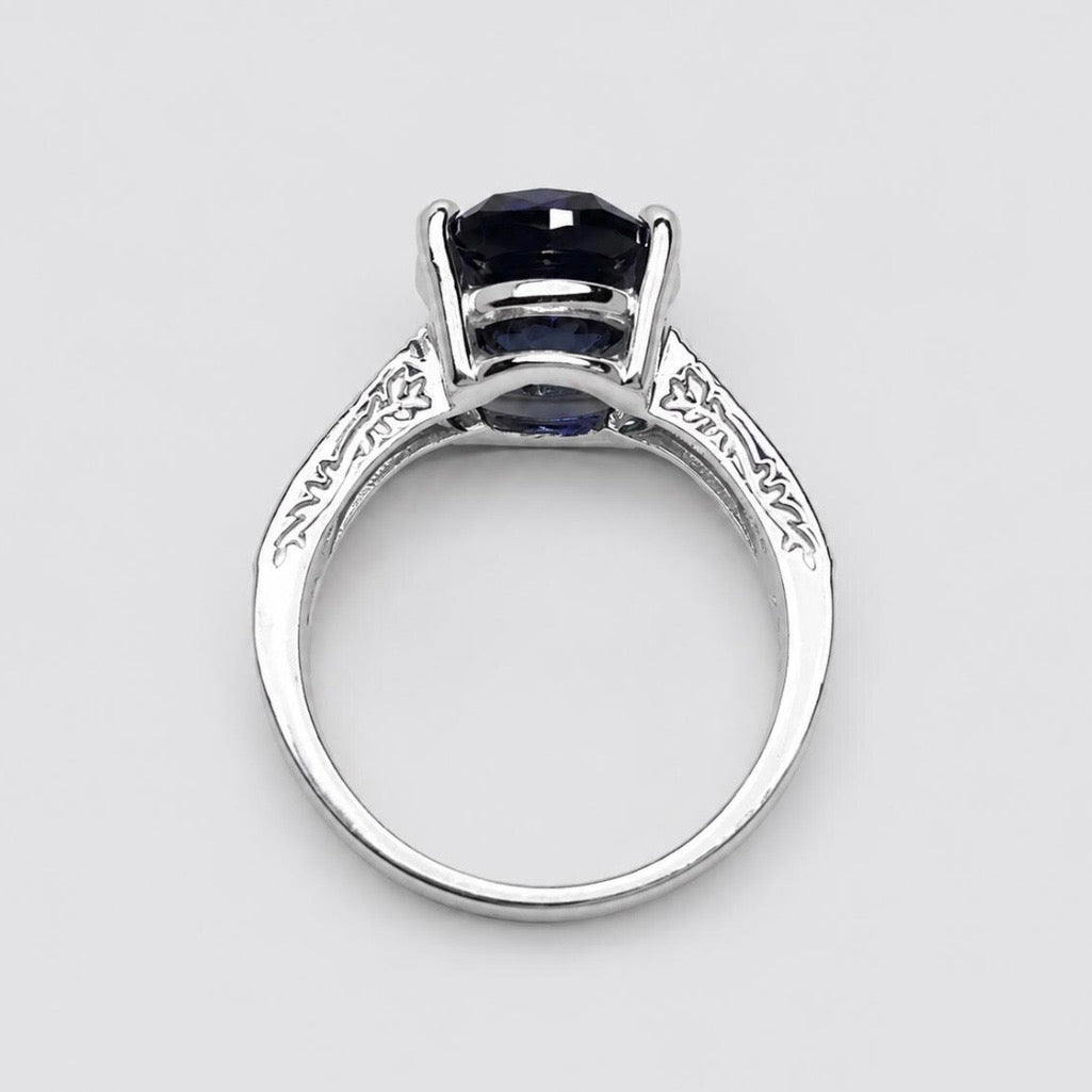 12x10 Blue Sapp Solitaire carved band