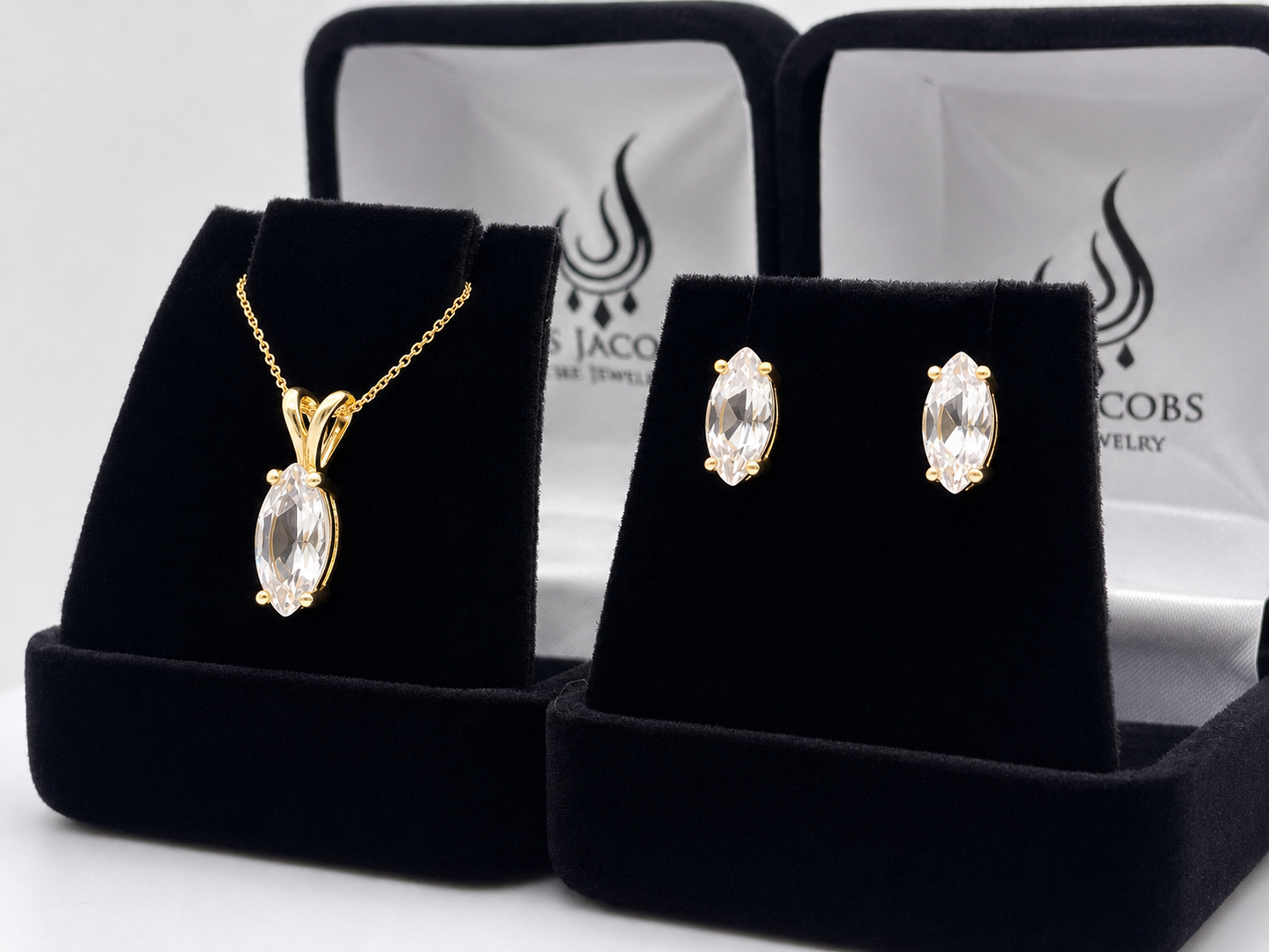 4.5ctw Marquise Cut Colorless White Sapphire Pendant & Stud Earring Jewelry Set