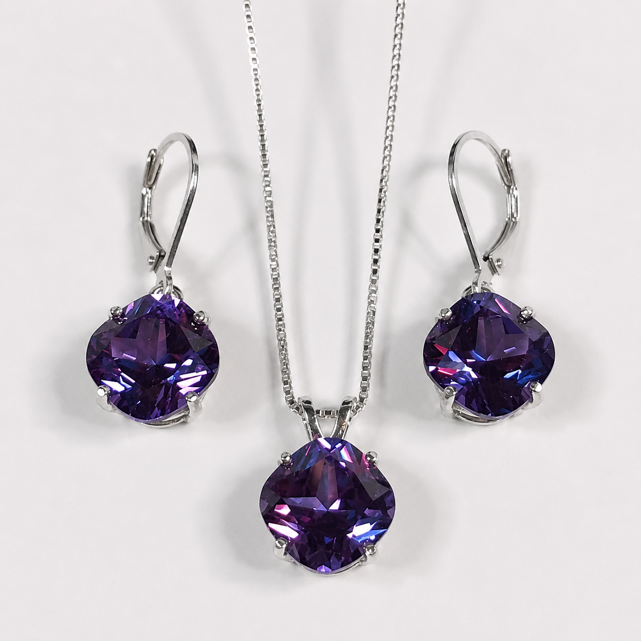 15ctw Cushion Cut Alexandrite Necklace & Earrings Set