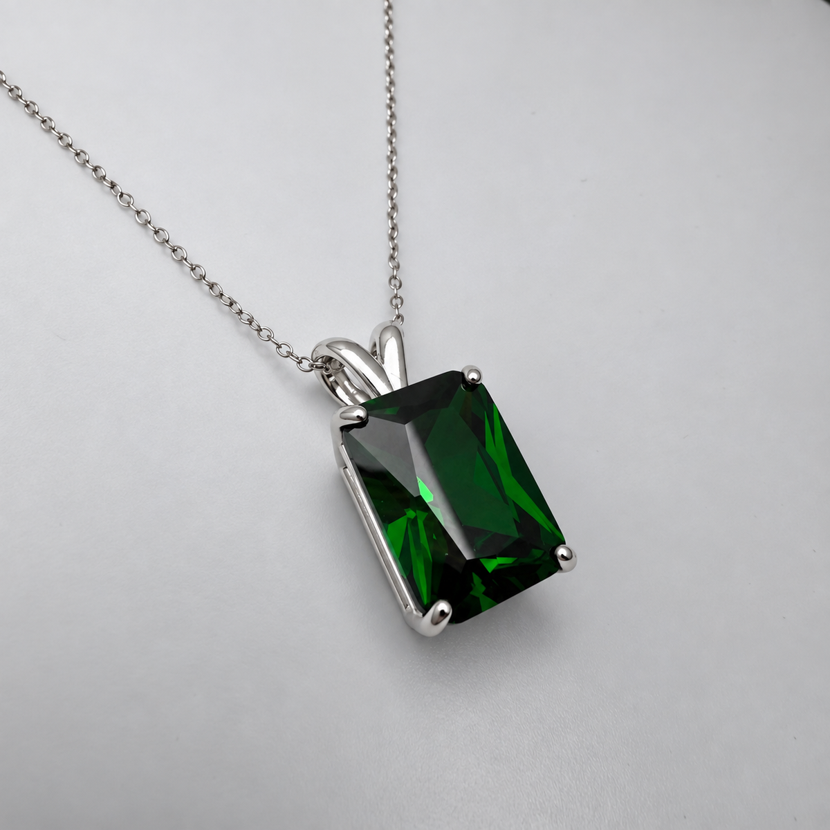7ct Emerald Cut Simulated Emerald Pendant Necklace