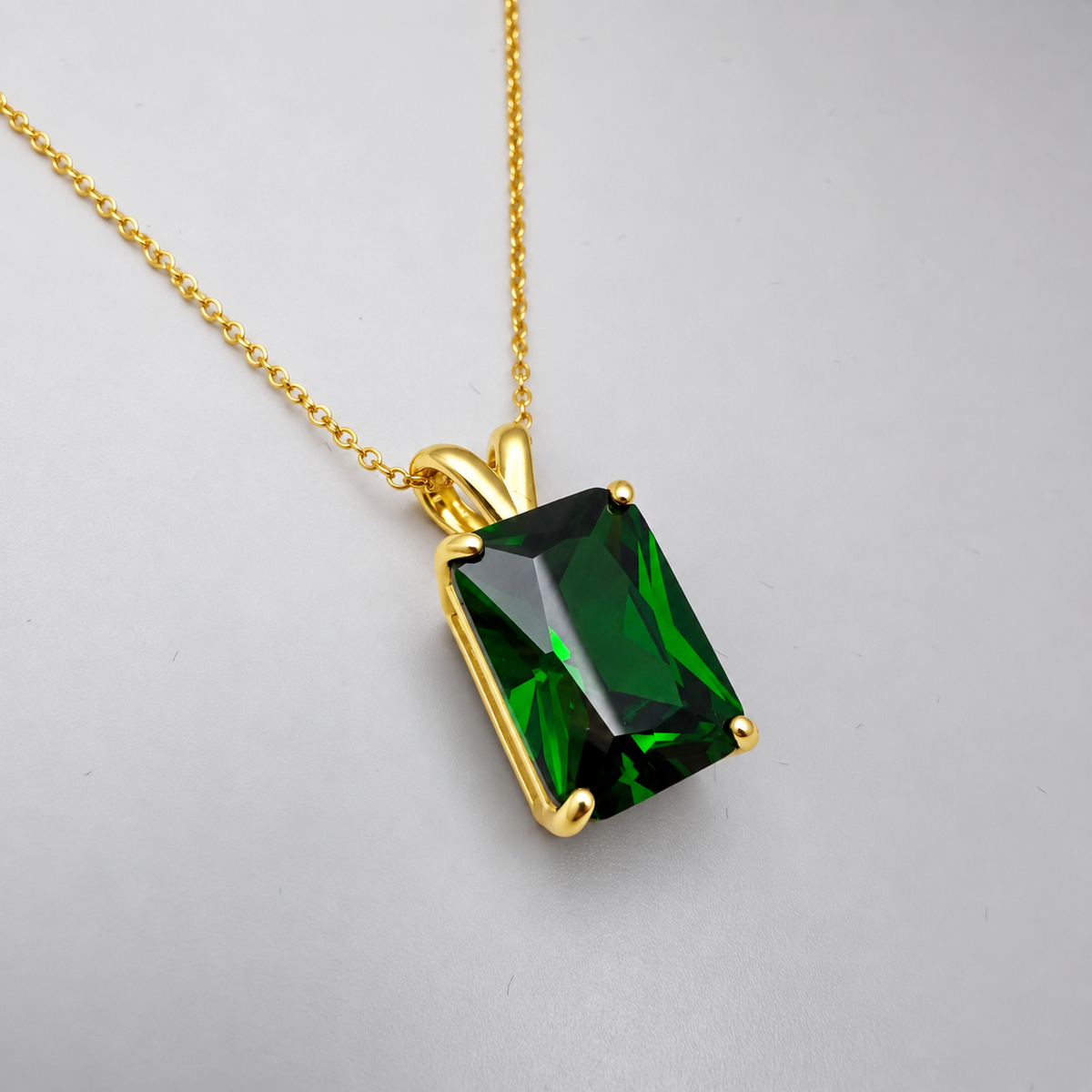 7ct Emerald Cut Simulated Emerald Pendant Necklace