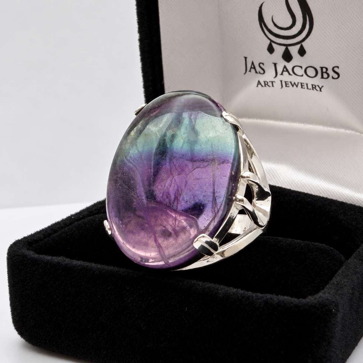 Massive fluorite Ring