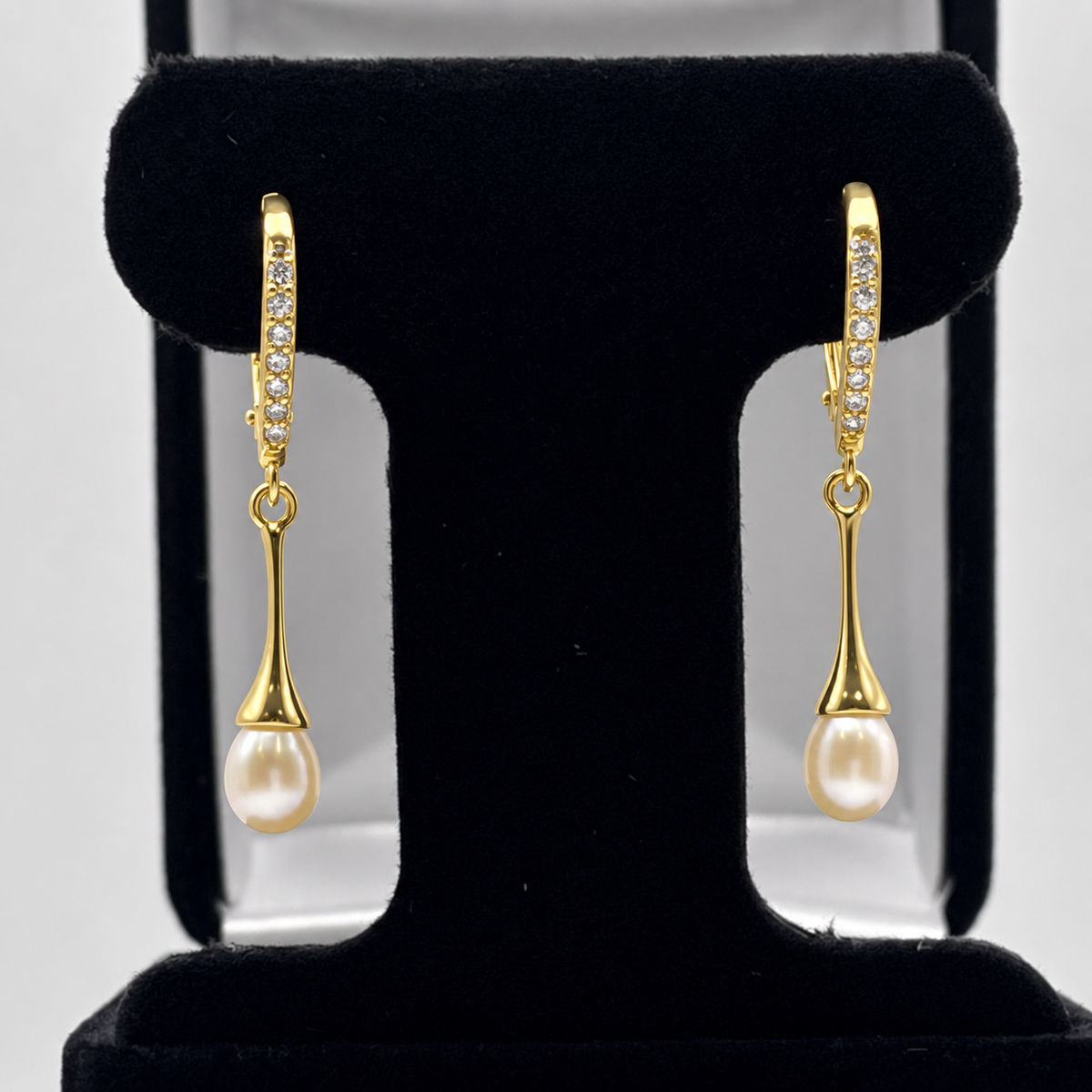 Pearl & Cubic Zirconia Fluted Dangle Earrings