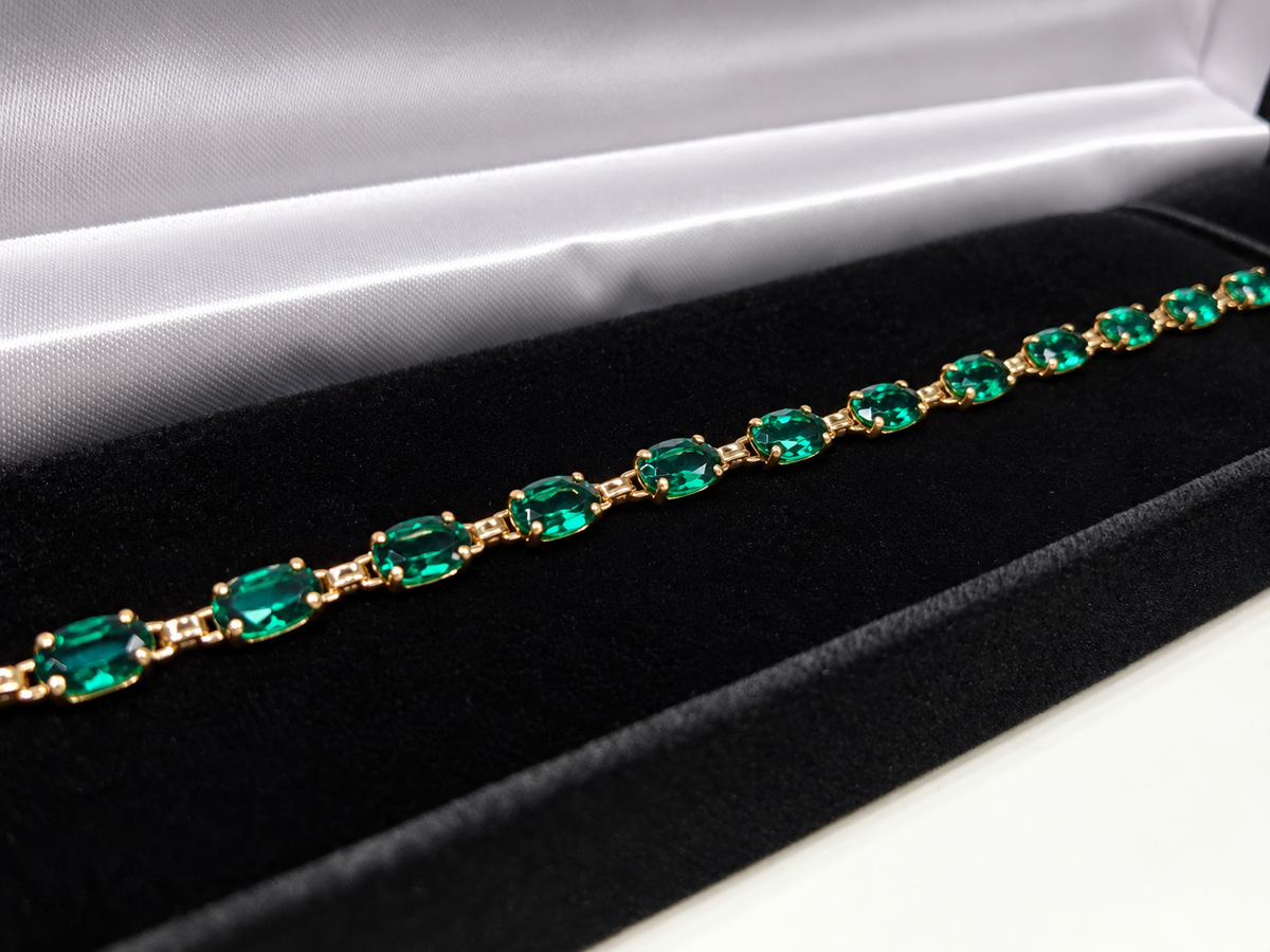 7ctw Oval Cut Emerald Tennis Bracelet