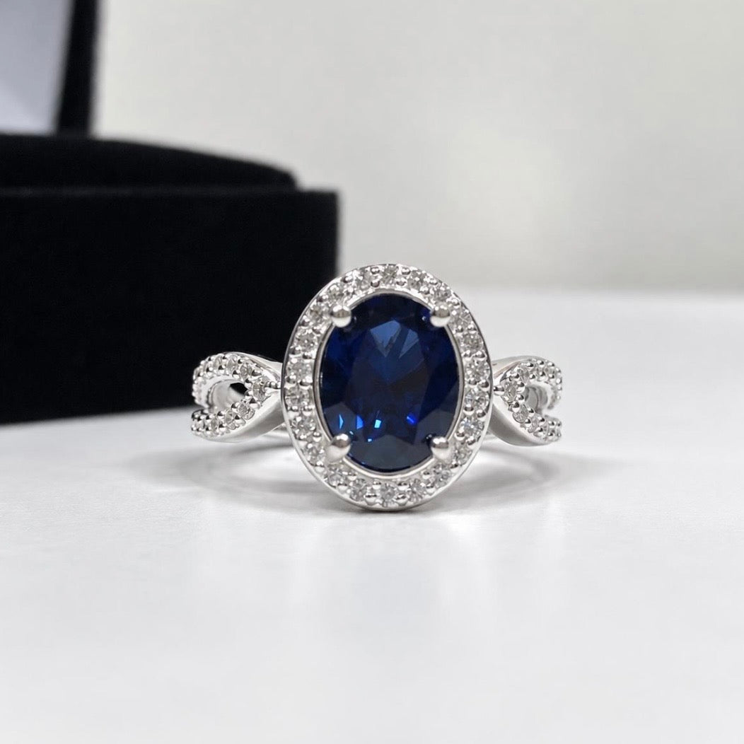 2.5ctw Sapphire infinity ring