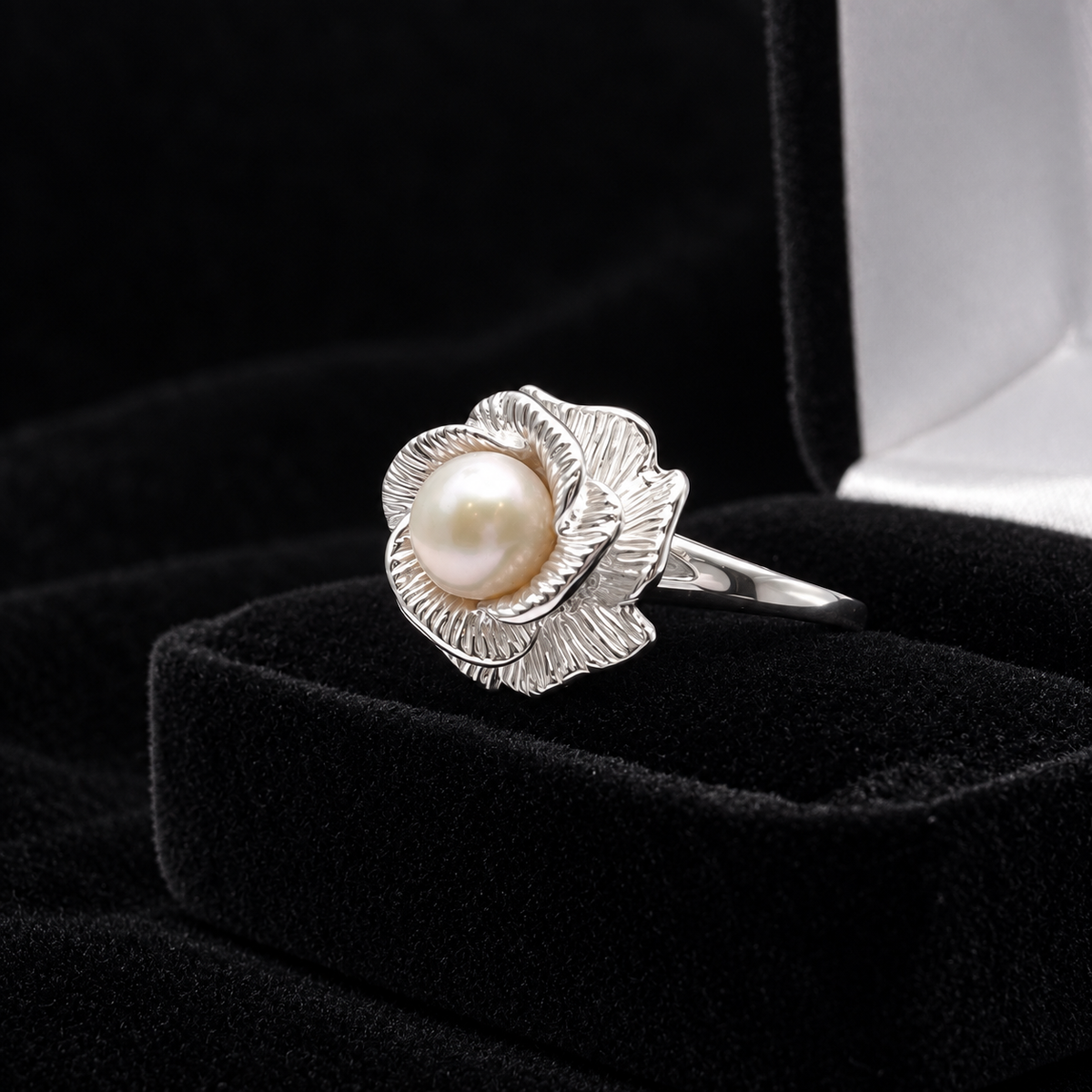 Freshwater Pearl Sculptural Floral Ring in Sterling Silver