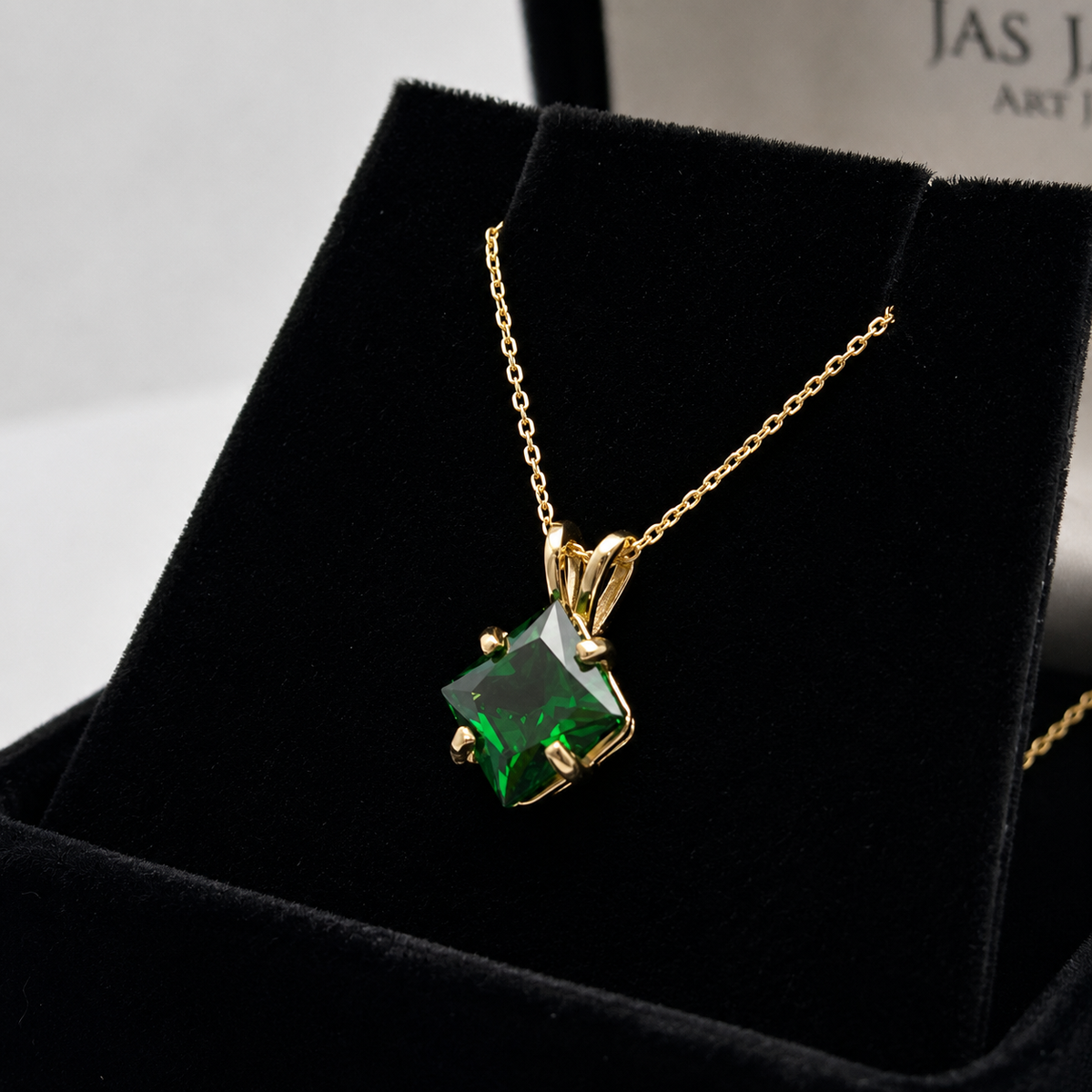 1 Ct Princess Cut Simulated Emerald Solitaire Pendant Necklace