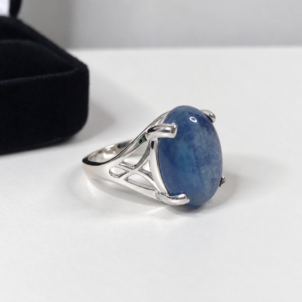 12ct Natural Blue Kyanite Ring – Oval Cabochon with Geometric Openwork Band