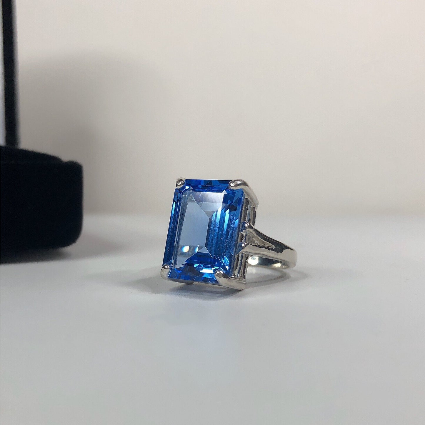 8ct Swiss Blue Spinel Ring with Sizing Jewelry Trends Paraiba Blue Topaz Sim