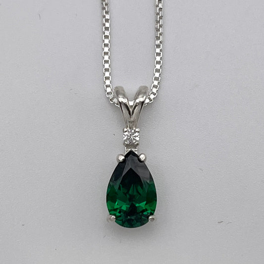 Beautiful 4ct Pear Cut Emerald Necklace White Sapphire Accent Fine Jewelry Gift May Birthstone