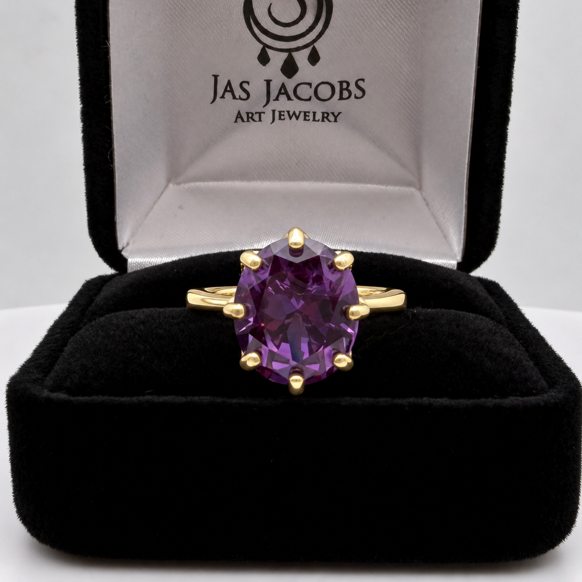5ct Oval Alexandrite Sapphire Ring – Art Deco Inspired 8 Prong Setting