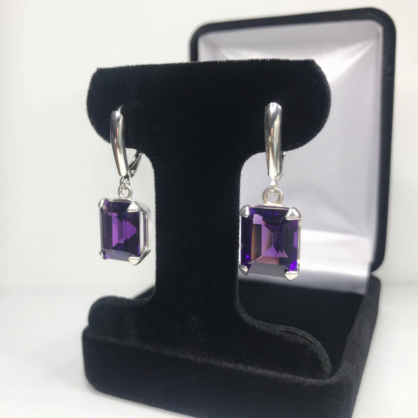 Beautiful 11ctw Royal Purple Amethyst Earrings in Sterling Silver