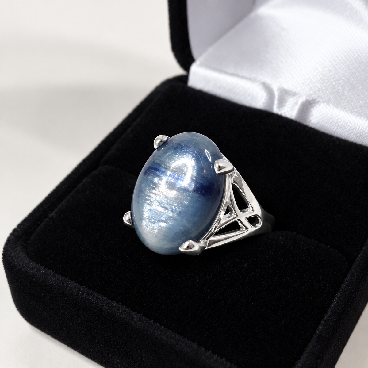 12ct Natural Blue Kyanite Ring – Oval Cabochon with Geometric Openwork Band