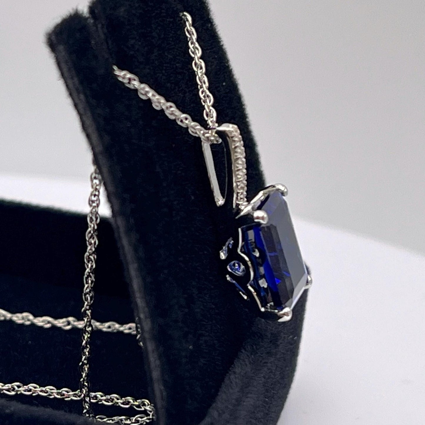 Gorgeous 4ct Emerald Cut Sapphire Pendant Necklace Sapphire & Diamond Necklace jewelry Gift Bridal Gift September Birthstone