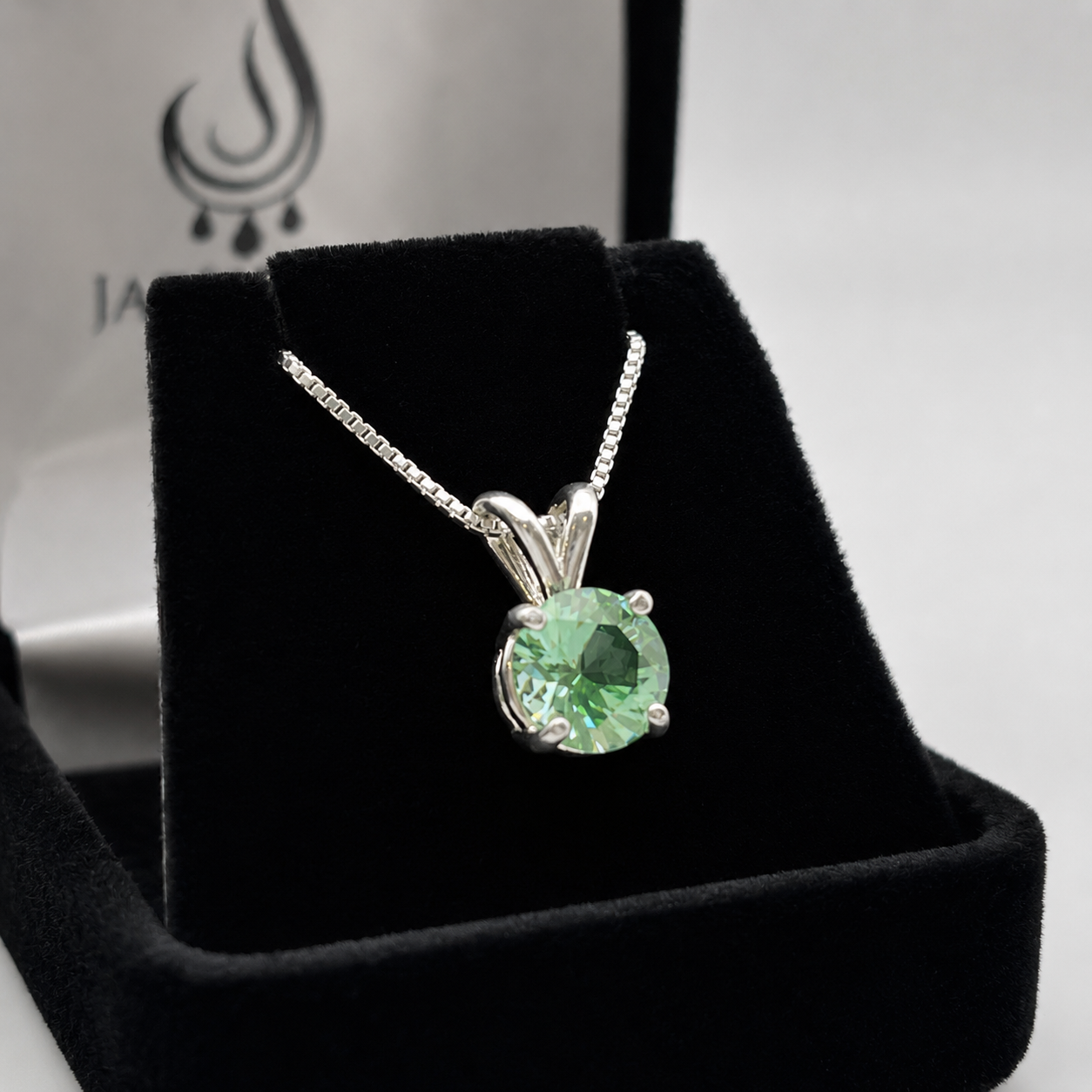 2CT Ice Green Spinel Pendant Necklace | Round Cut Solitaire | Mint Green Gemstone Necklace