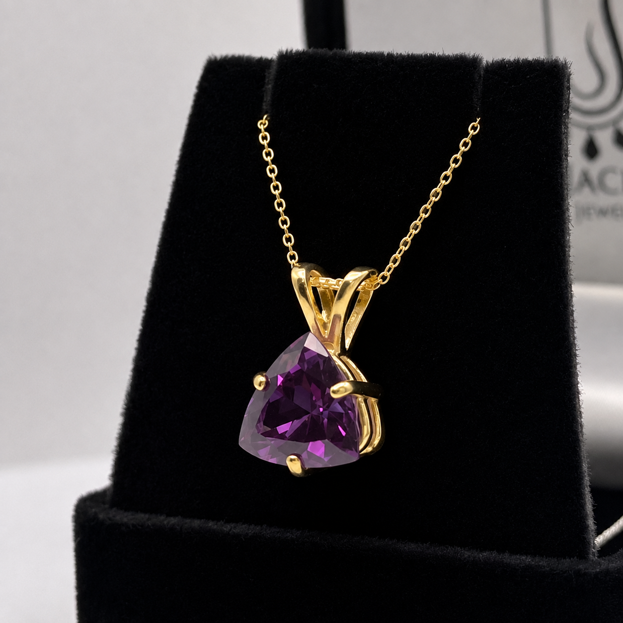4ct Trillion Cut Color Change Alexandrite Sapphire Solitaire Pendant Necklace