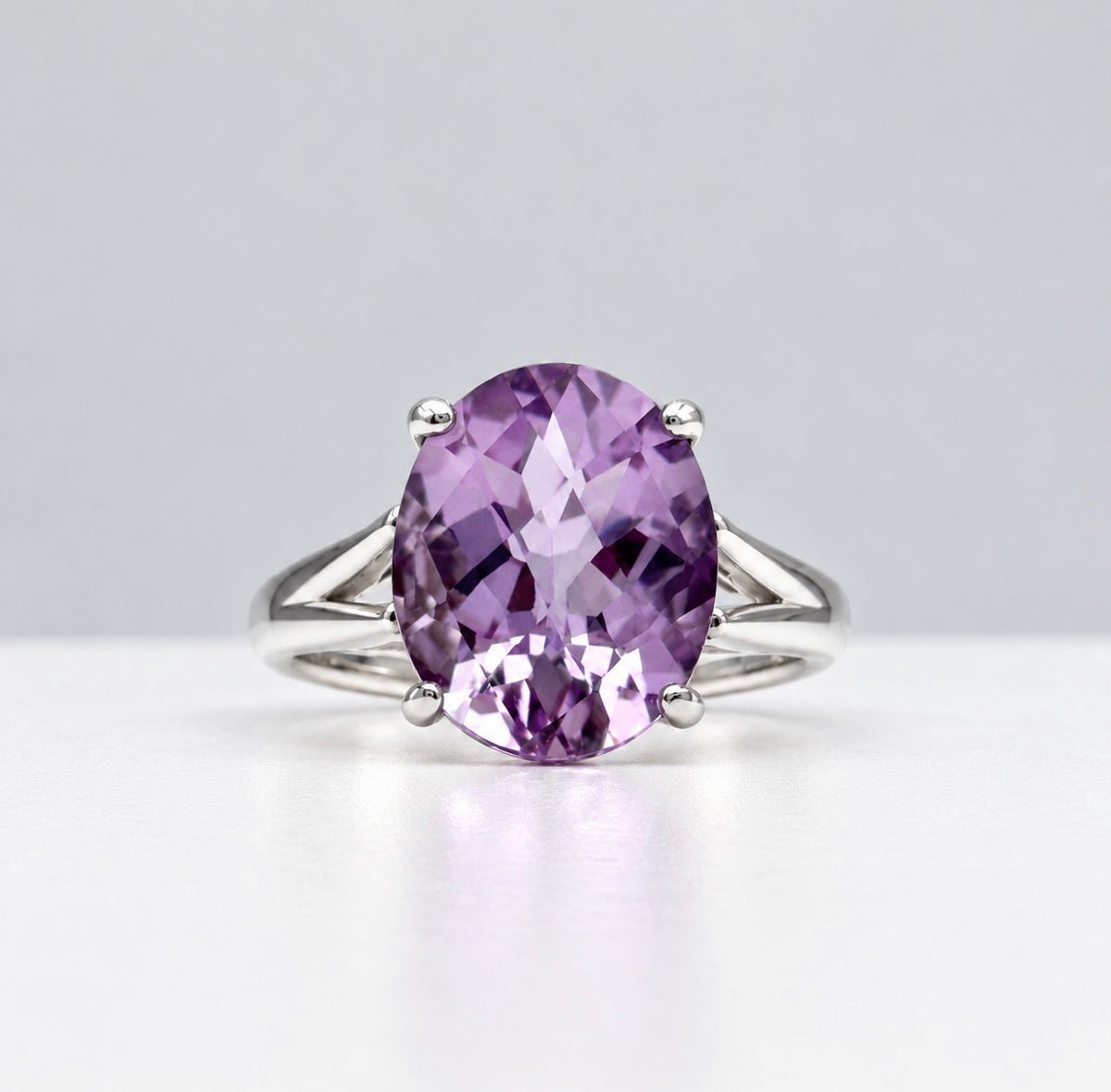 4.5ct Oval Rose de France Amethyst Ring in Solid Gold