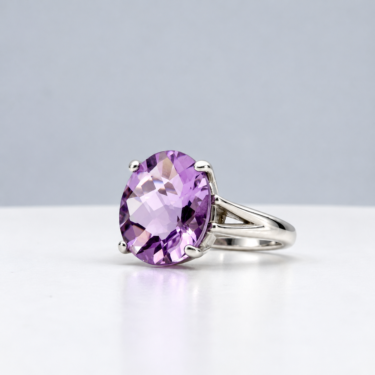 4.5ct Oval Rose de France Amethyst Ring in Solid Gold